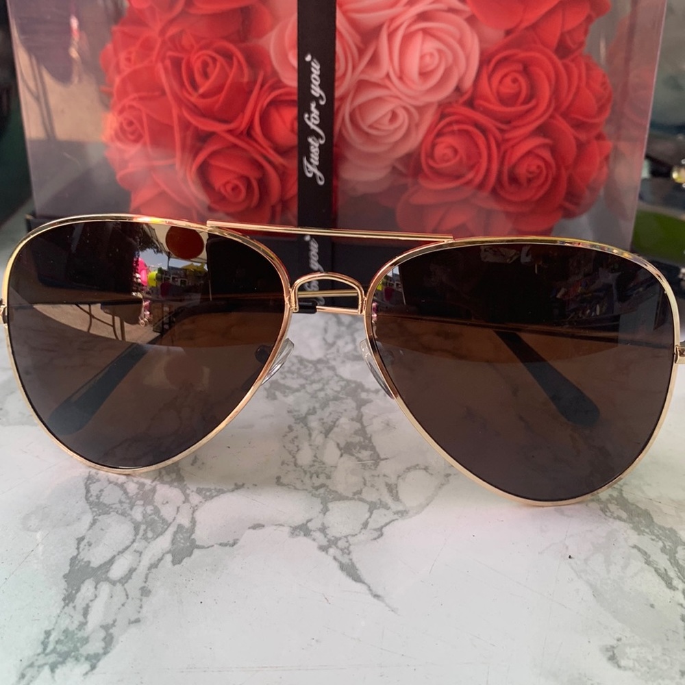 Gold & Brown Aviator Glasses